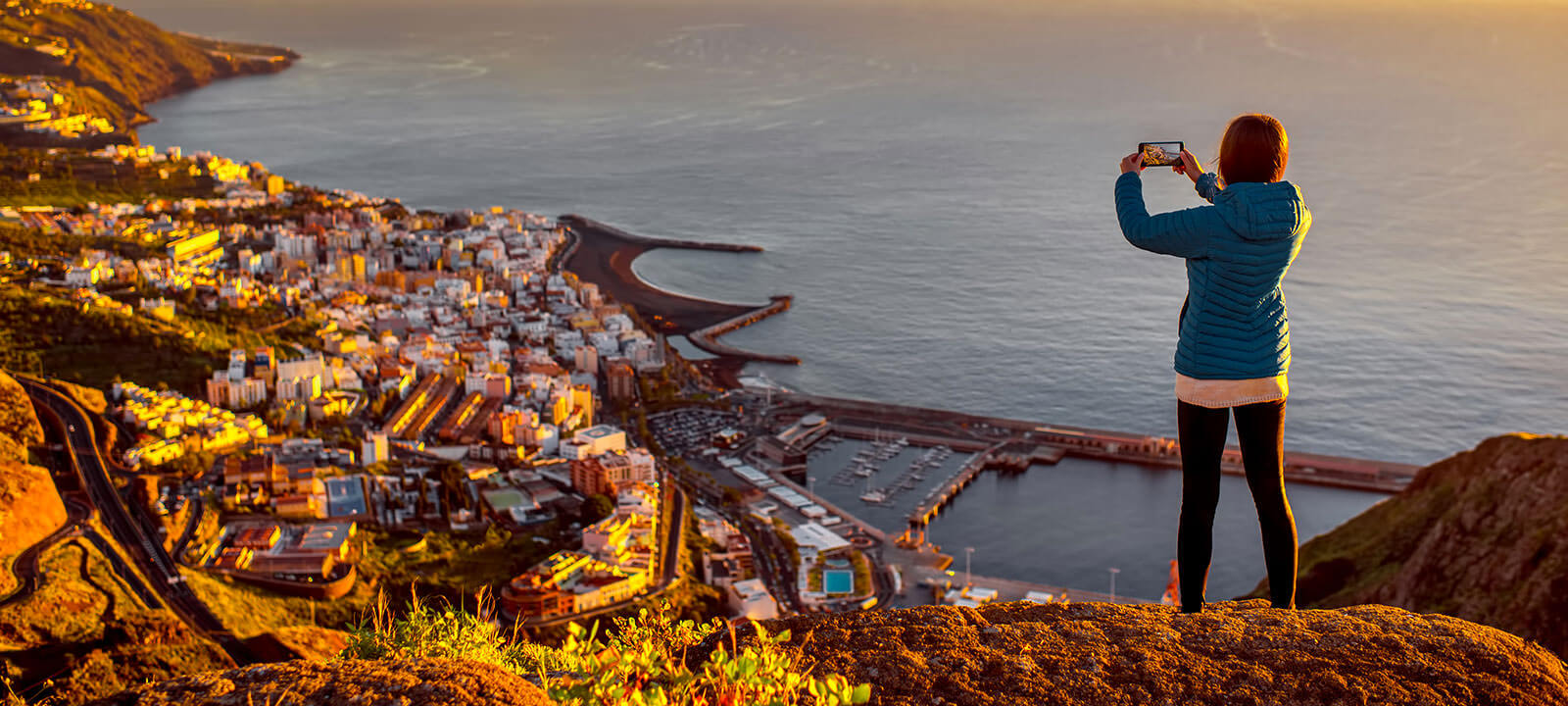 Globus Family of Brands: four branded travel apps